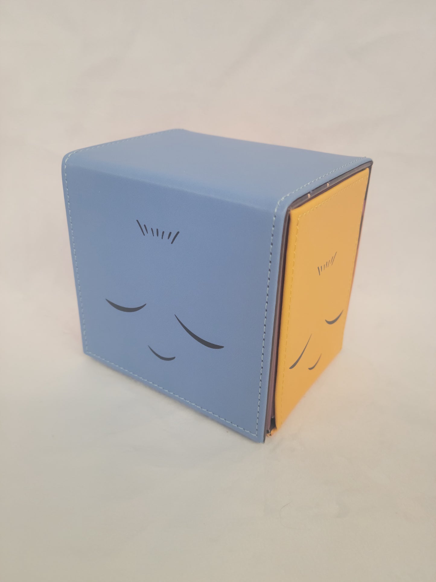 "Sleeping" Goat TER Deckbox