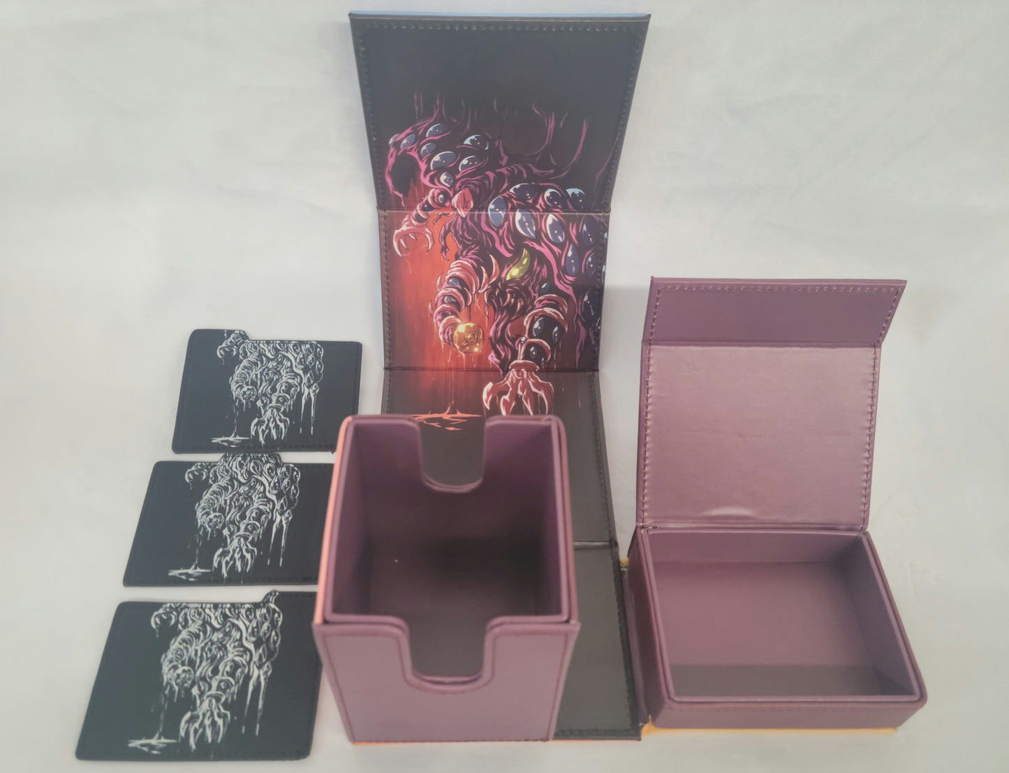 "Sleeping" Goat TER Deckbox
